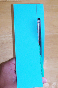 cutting-line-with-kraft-edgers-scissors.jpg