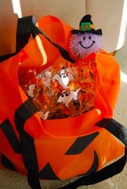 halloween-gift-bags-by-love-janine.jpg