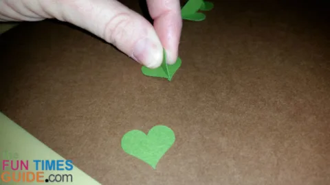 make-clover-hearts