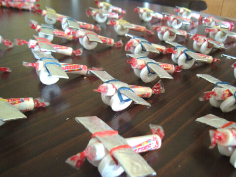 smarties-candy-airplanes